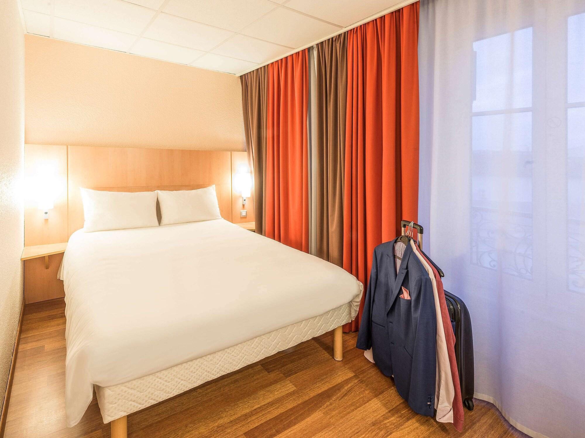 Ibis Limoges Centre Hotel Bagian luar foto