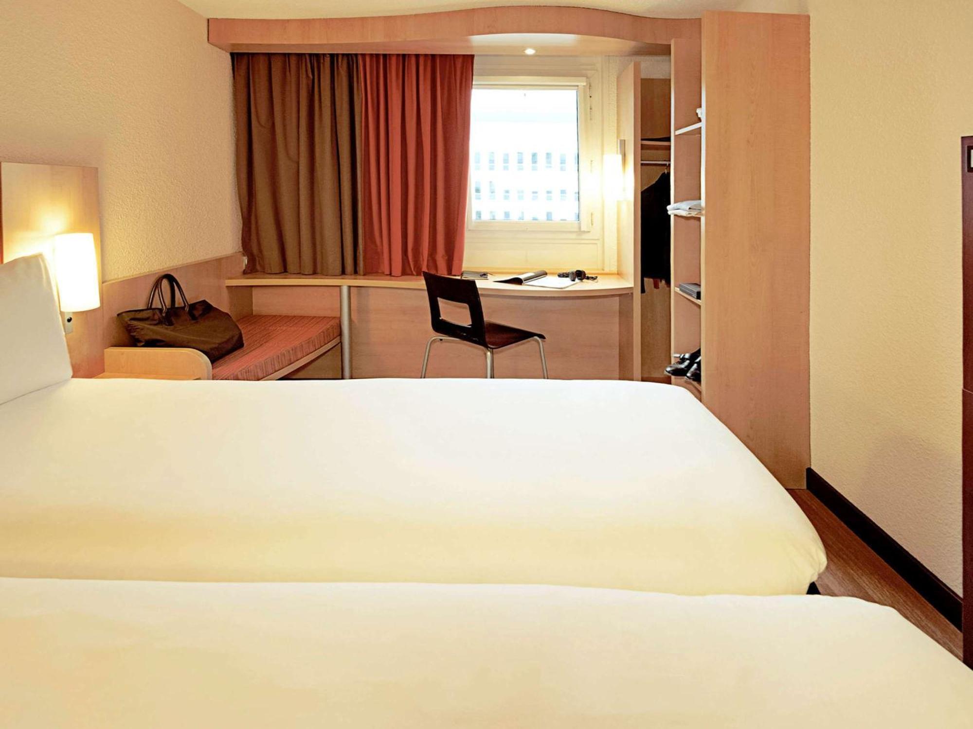 Ibis Limoges Centre Hotel Bagian luar foto