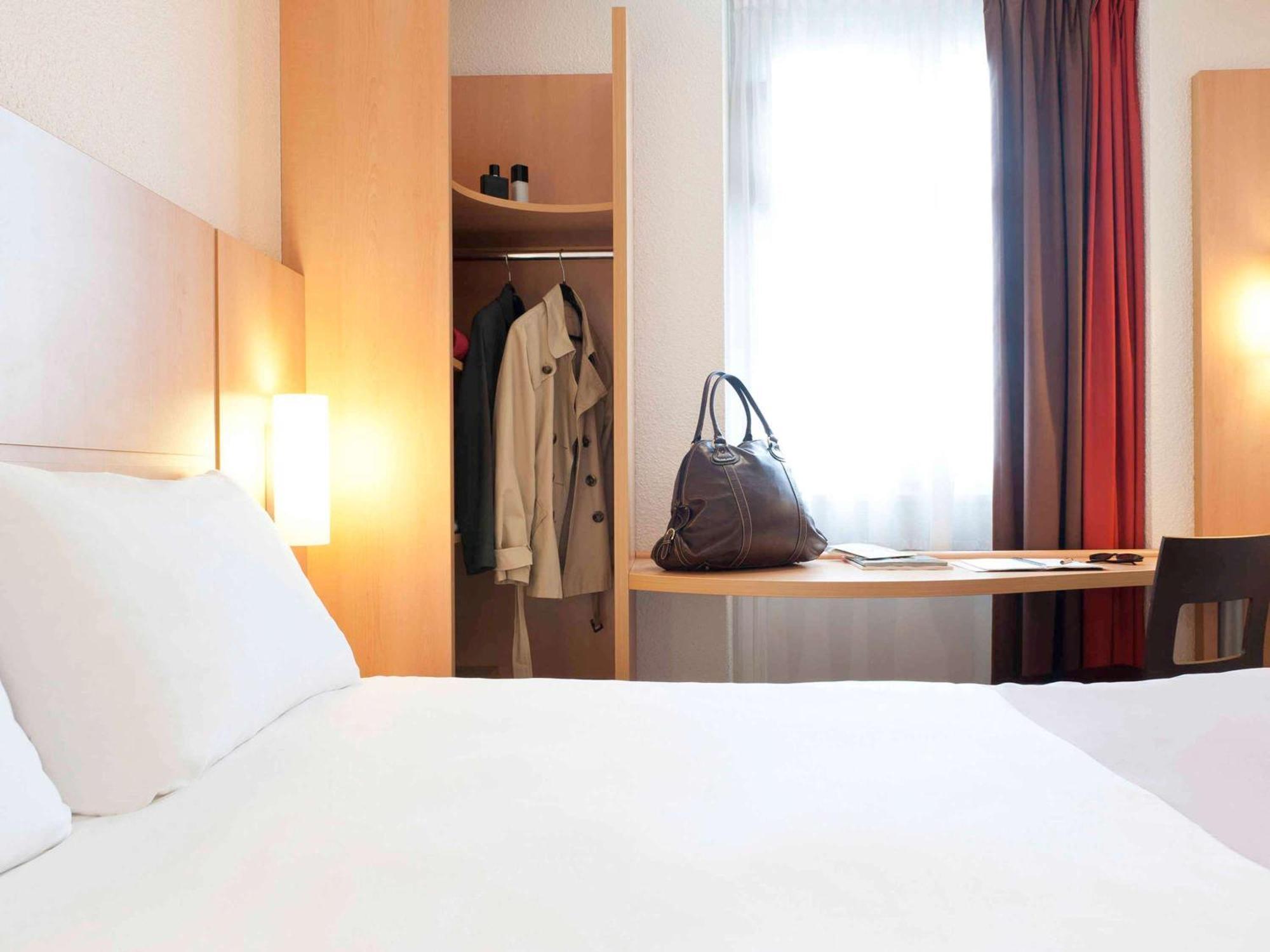 Ibis Limoges Centre Hotel Bagian luar foto